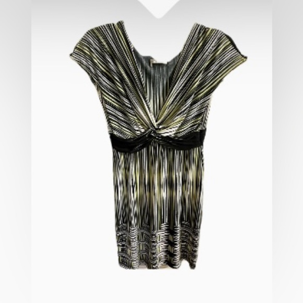 Stylish and Elegant Black, Light Green, and White Women's Dress Size 8